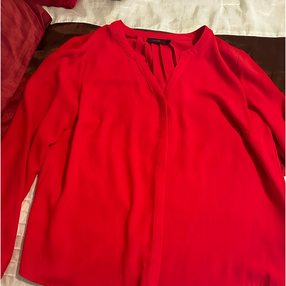 Blouse red